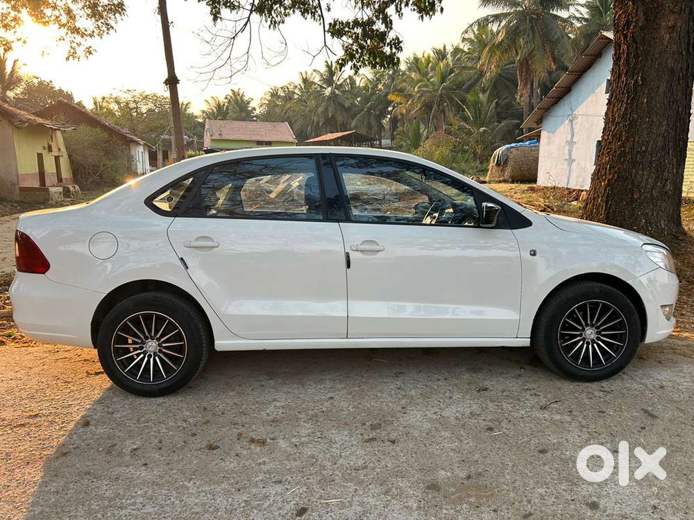 Well Maintained Diesel Sedan  140000 Km  Good Condition