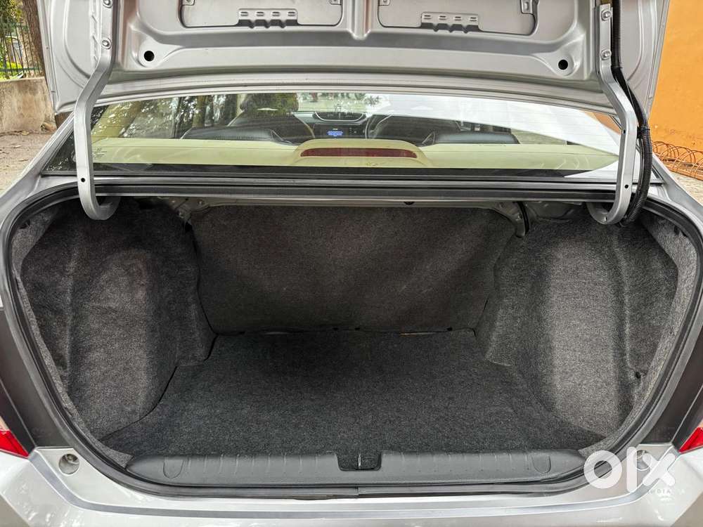 Honda Amaze, 2018, Petrol