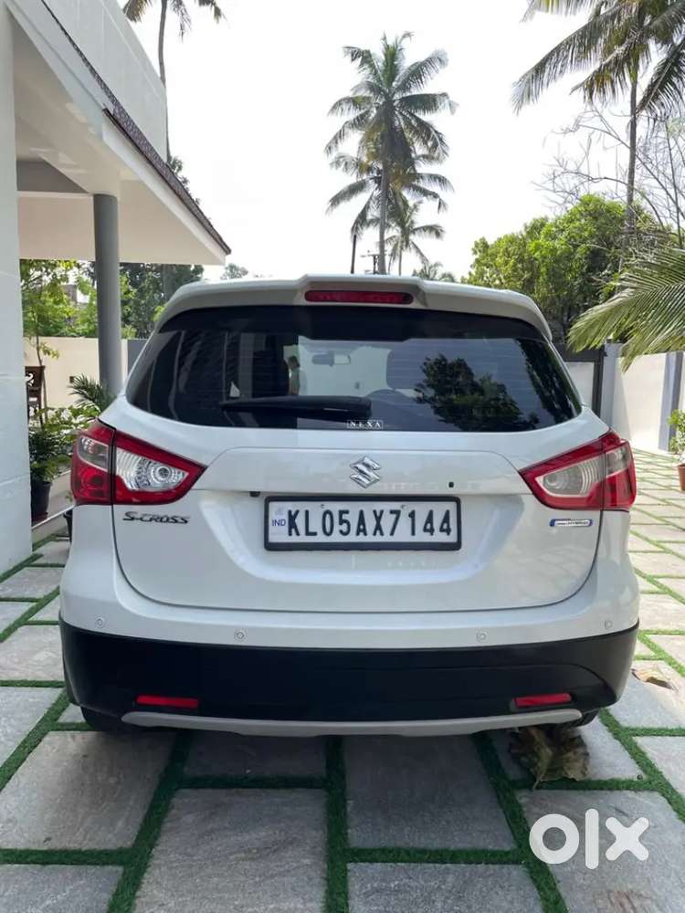 2021 Automatic S Cross Zeta