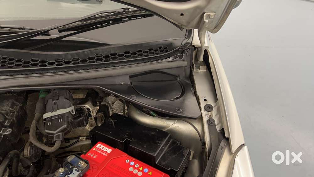 Tata Tiago Xz, 2016, Petrol