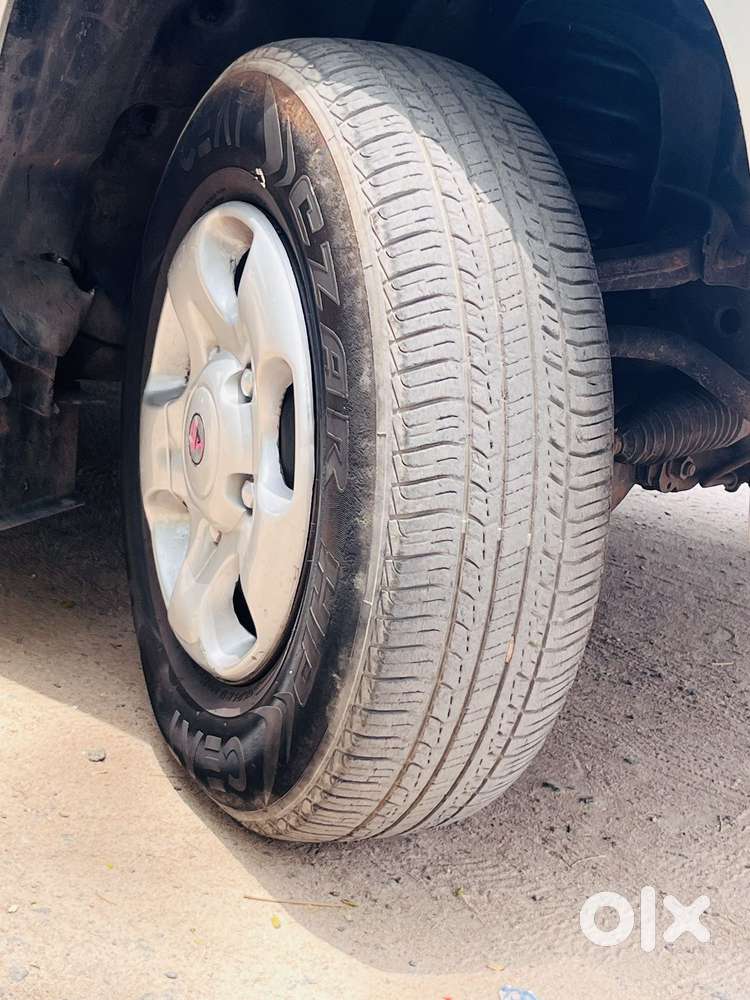 Mahindra Tuv 300, 2016, Diesel