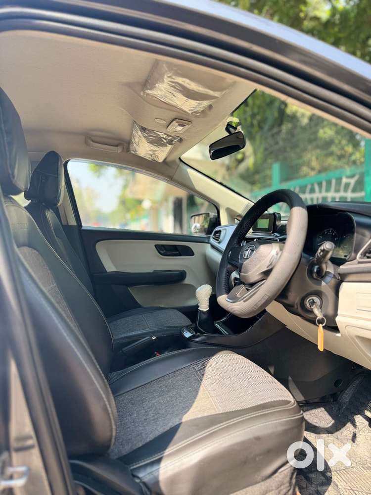 Tata Altroz, 2021, Petrol