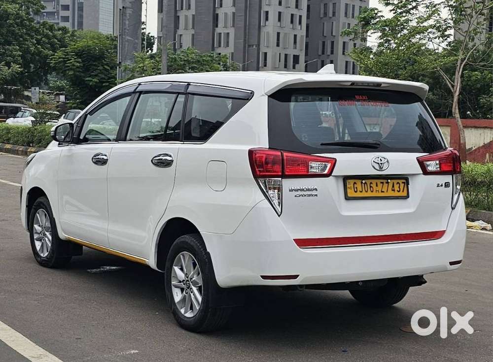 Toyota Innova Crysta 2.4 G Mt 8s, 2019, Diesel