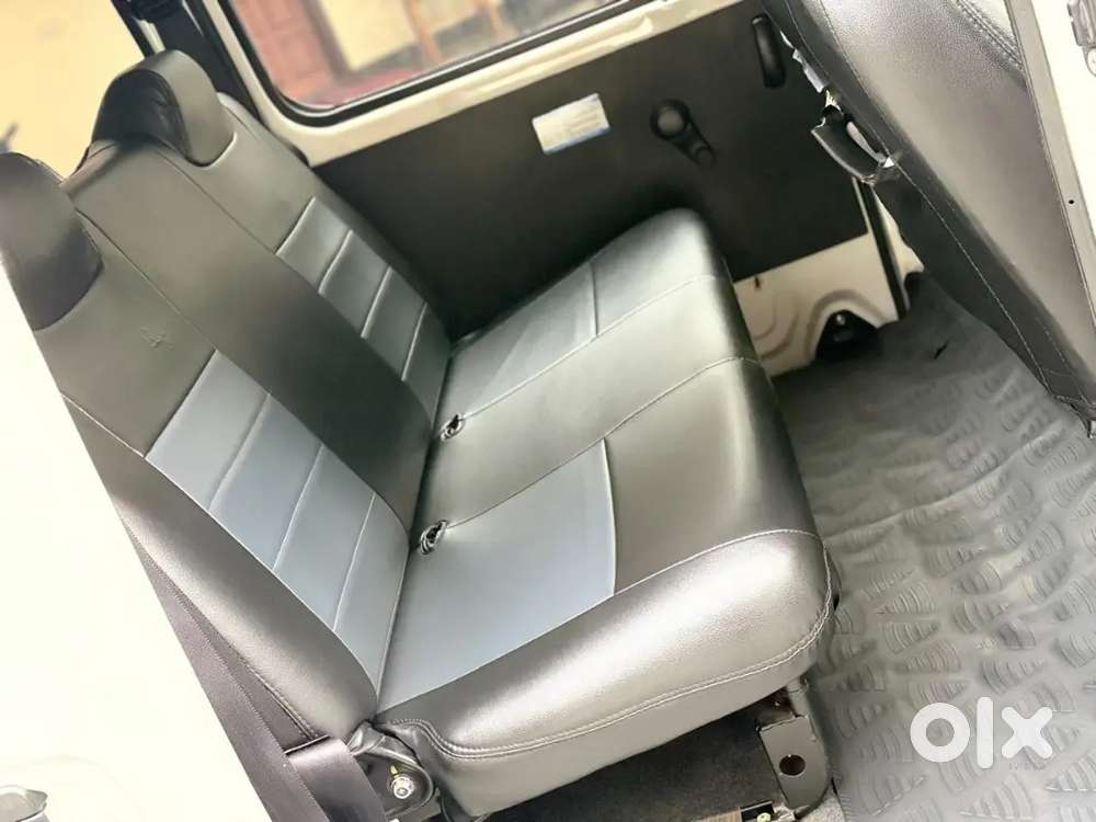 Eeco 5 Seat A/c Cng Petrol Taxi