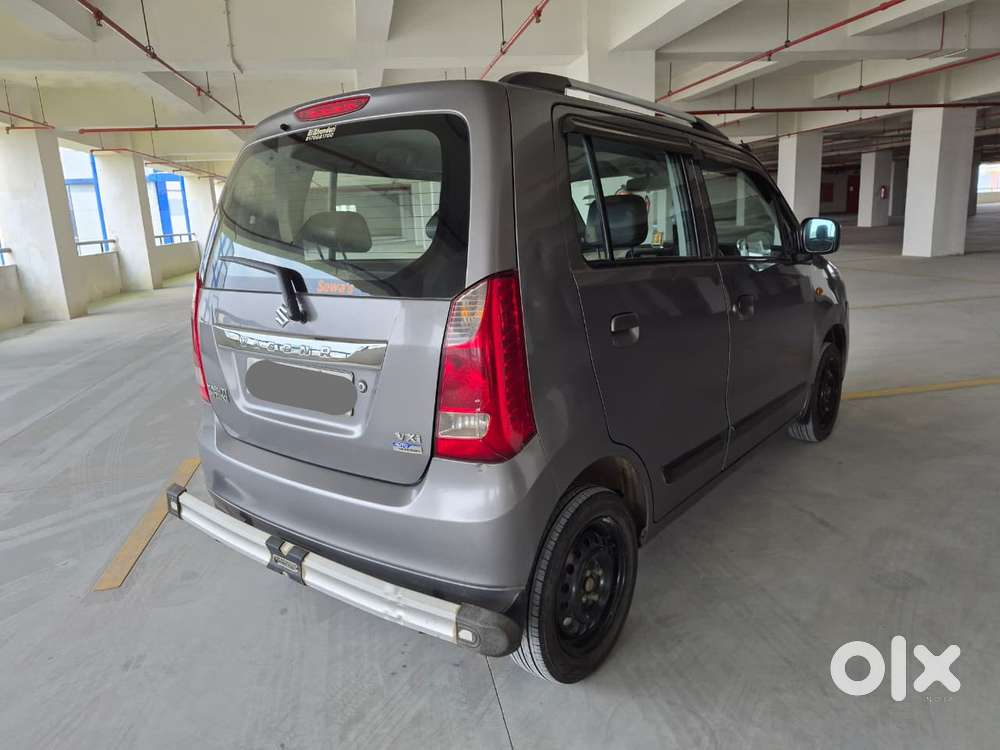 Maruti Suzuki Wagon R Vxi Amt1.2, 2018, Petrol