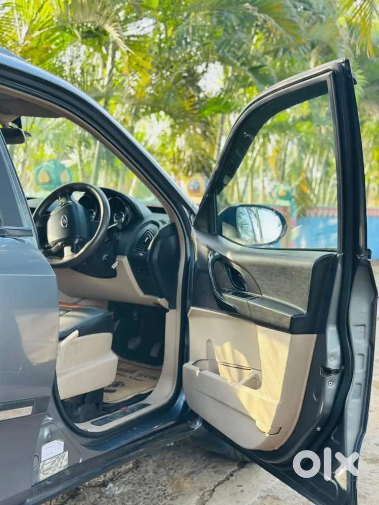 Mahindra Xuv500 2.2 2016 Diesel