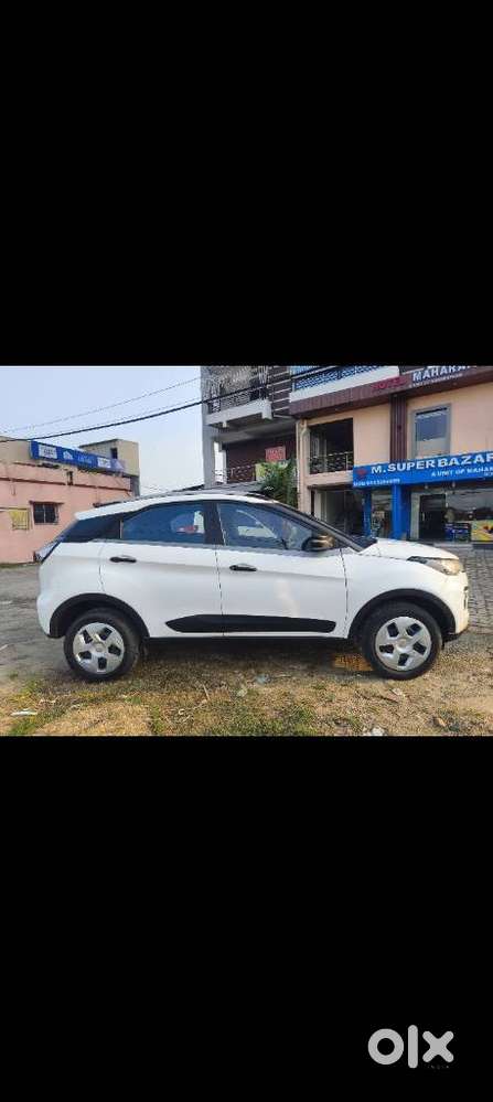 Tata Nexon 1.2 Revotron Xm (s), 2022, Petrol