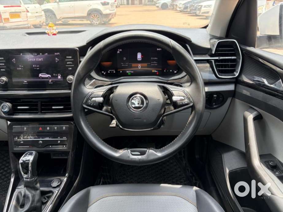 Skoda Kushaq 1.0 Tsi Style At, 2023, Petrol