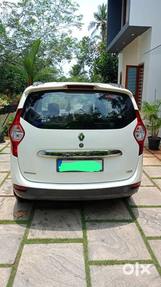 Renault Lodgy 7 Seater