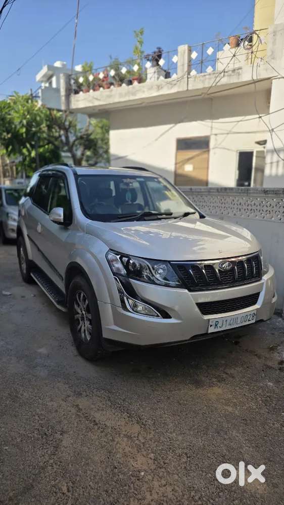 Mahindra Xuv500 2.2 W10 2018