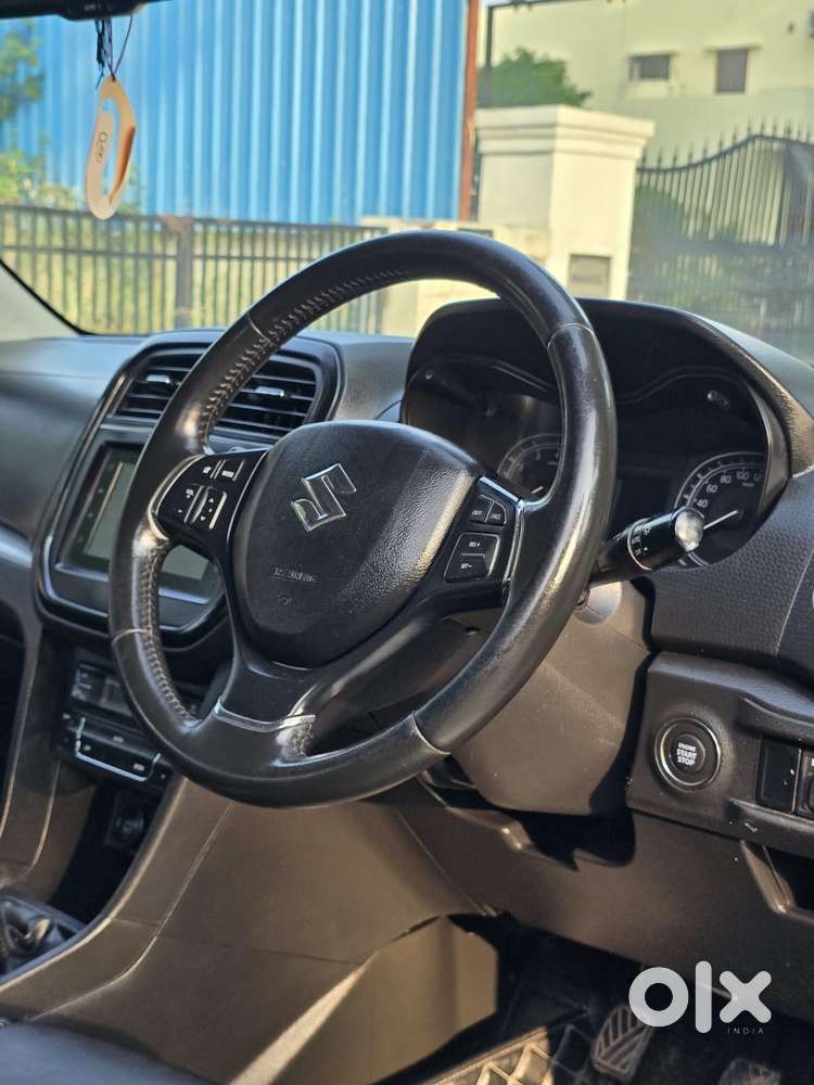 Maruti Suzuki Brezza Zxi Plus Smart Hybrid, 2021, Petrol
