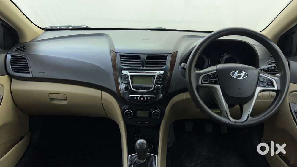 Hyundai Verna 1.6 Vtvt Sx, 2013, Petrol