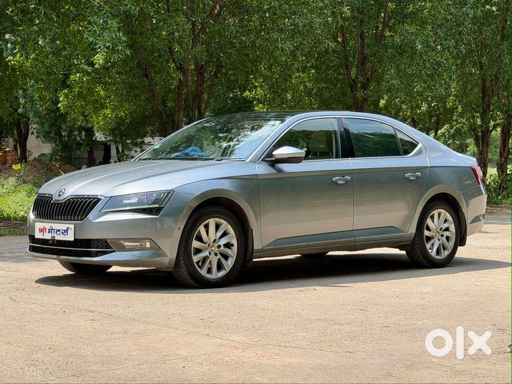 Skoda Superb 2.0 L&k Tsi At, 2019, Petrol