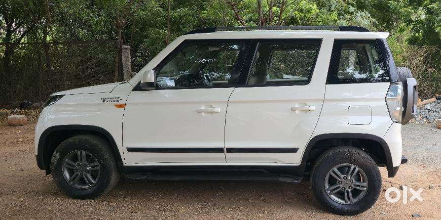 Mahindra Tuv 300 T10, 2019, Diesel