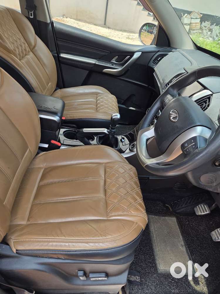 Mahindra Xuv500 W11 Option, 2019, Diesel