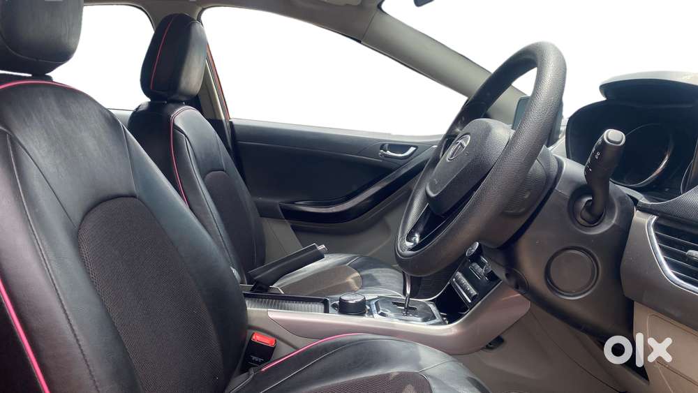 Tata Nexon 1.2 Revotron Xza Plus, 2019, Petrol