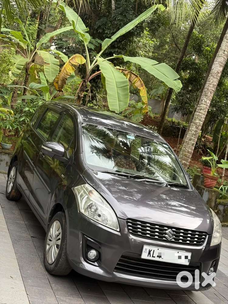 Maruti Suzuki Ertiga 2013 Zxi Petrol Good Condition