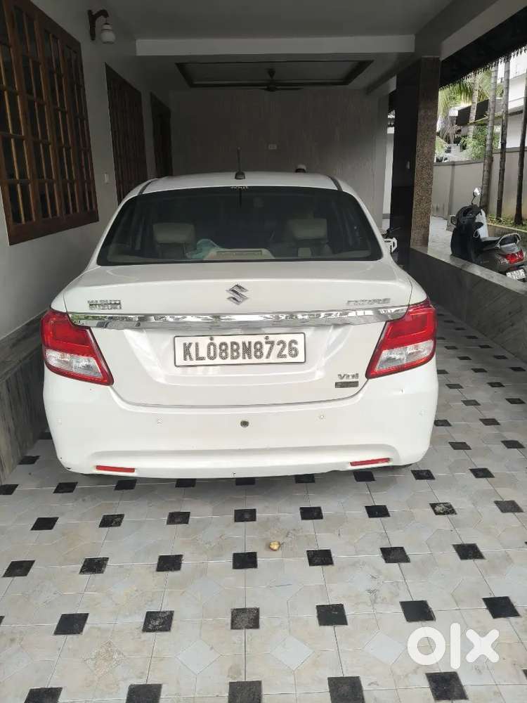 Maruti Suzuki Dzire 2017 Diesel 124000 Km Driven