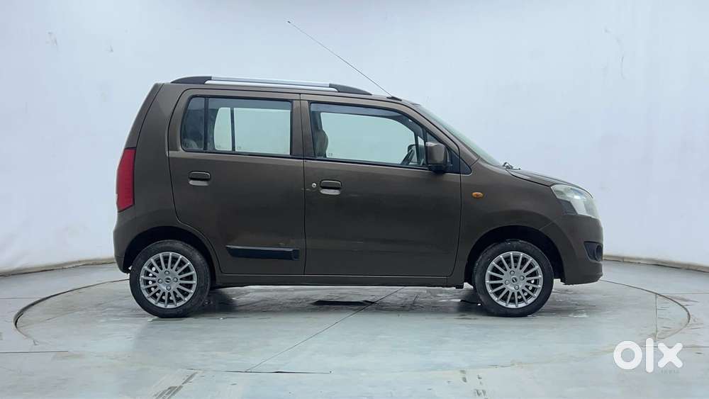 Maruti Suzuki Wagon R 1.0 Vxi Amt, 2017, Petrol