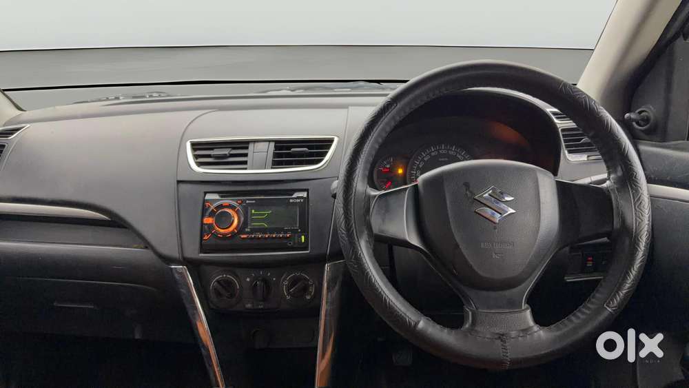 Maruti Suzuki Swift 1.2 Lxi (o), 2017, Petrol