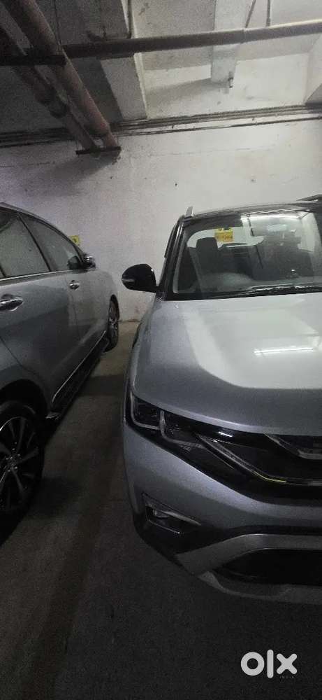 Maruti Suzuki Brezza 2023 Model Hybrid 1st Owner