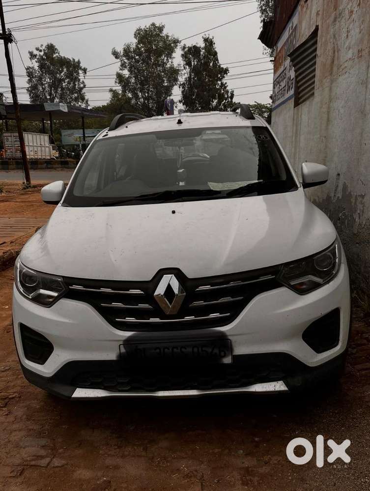 Renault Triber Petrol Well Maintained