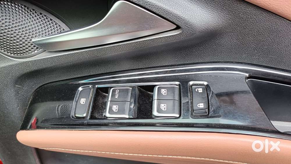 Mg Hector Plus Sharp Pro 2.0 Turbo Diesel 7 Str, 2023, Diesel