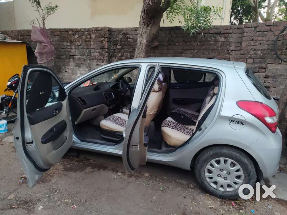 Hyundai I20 2010 Petrol 135000 Km Driven