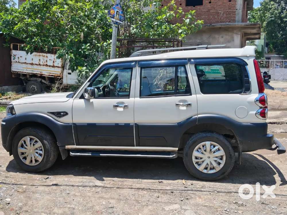 Mahindra Scorpio Classic 2025