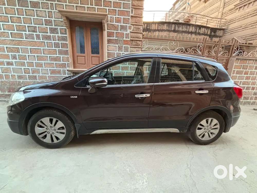 Maruti Suzuki S-cross 2015 Diesel Well Maintained