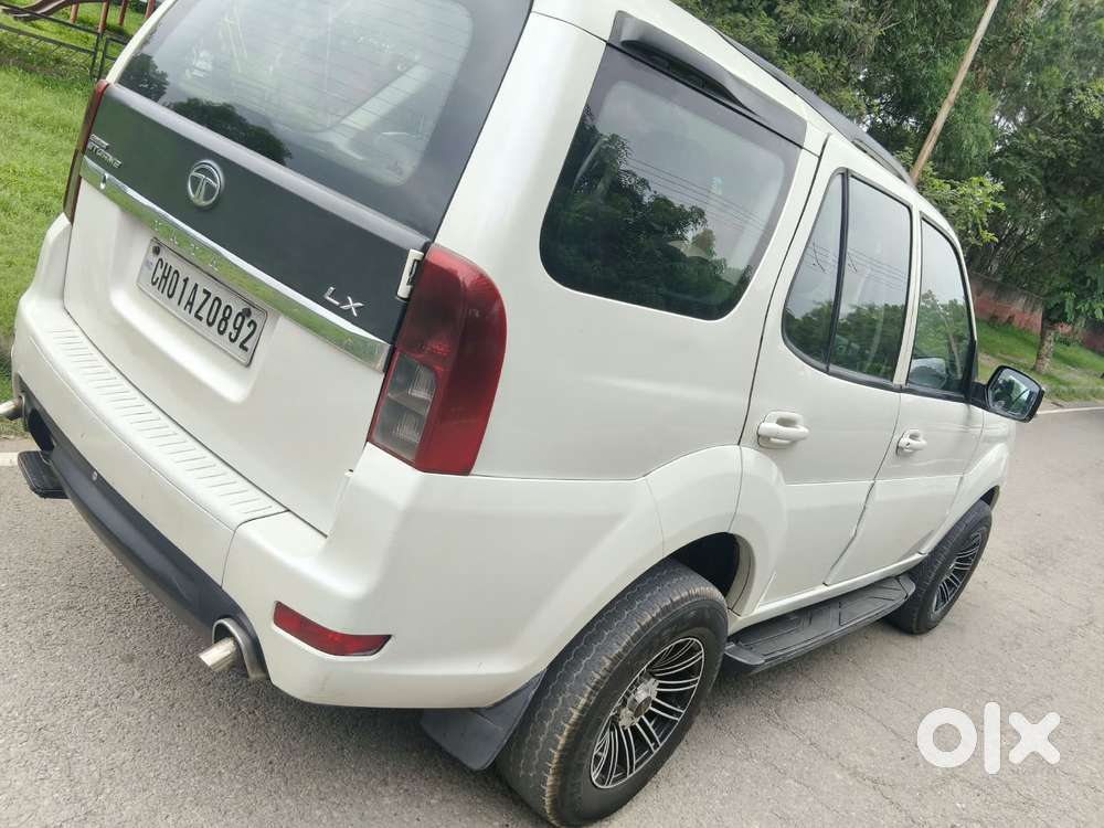 Tata Safari Storme Lx, 2014, Diesel
