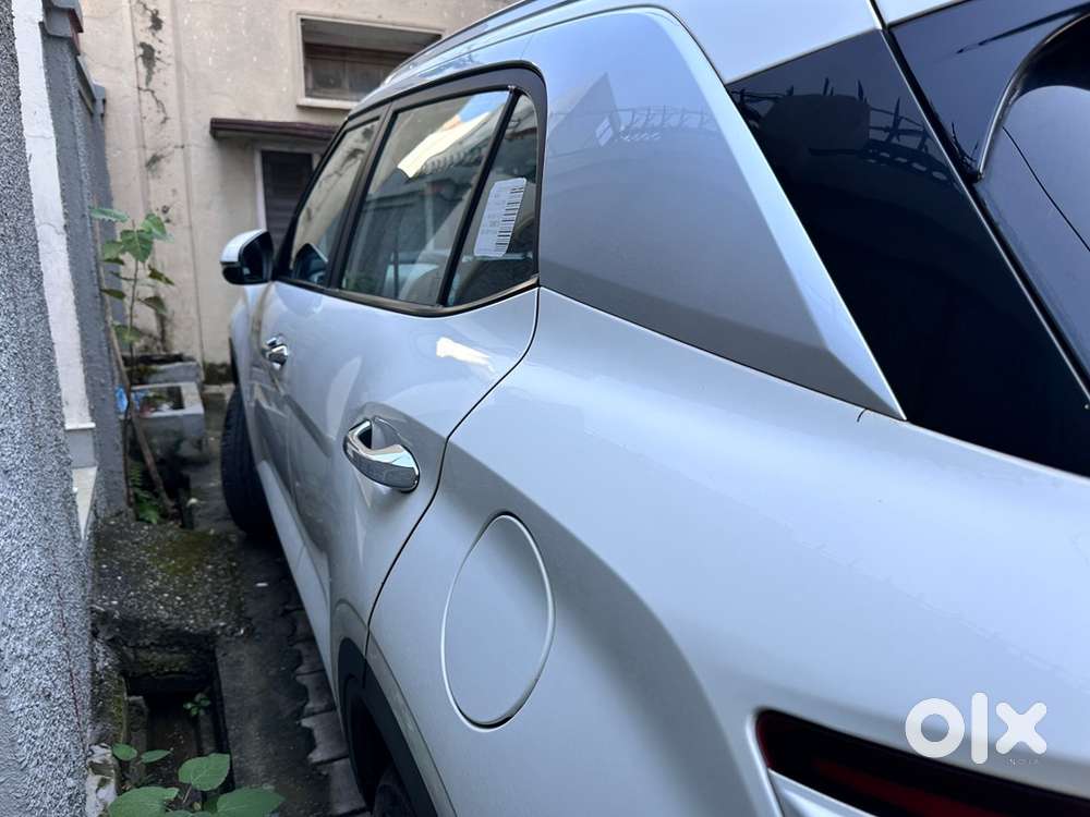 Hyundai Creta Diesel 2021 White With Moon Roof