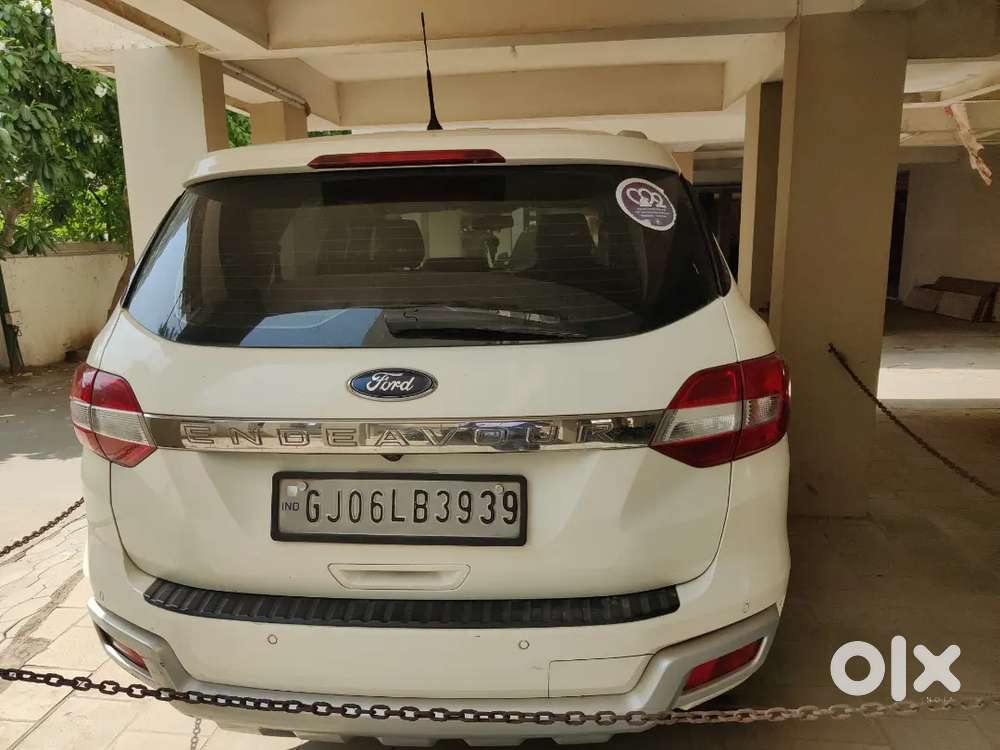 Ford Endeavour 2017