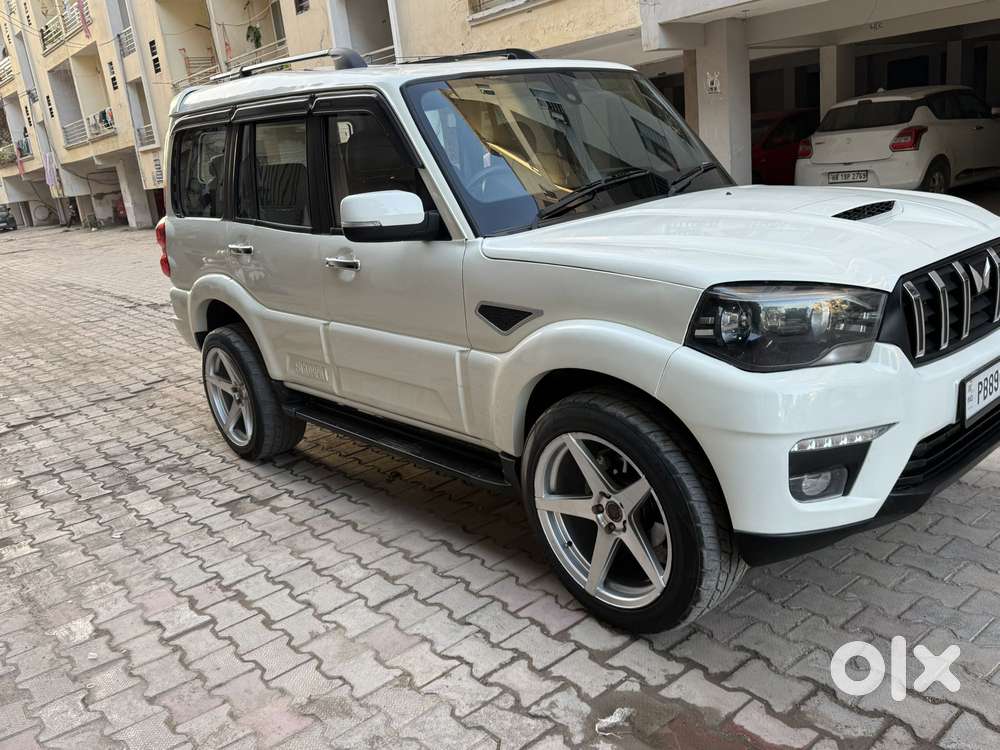 Mahindra Scorpio Classic 2.2 S 11 Mt 7 Cc, 2018, Diesel