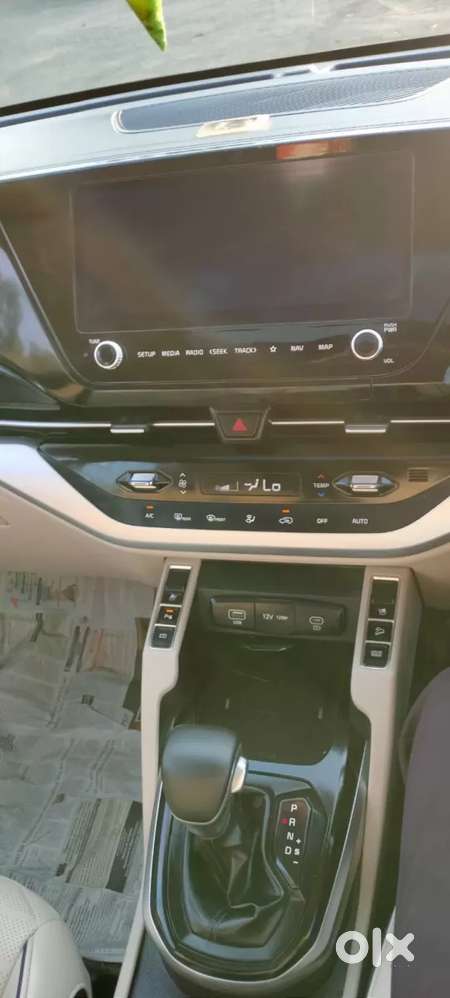 Kia Carens 1.5 Luxury Plus Diesel At 6 Str, 2022, Diesel
