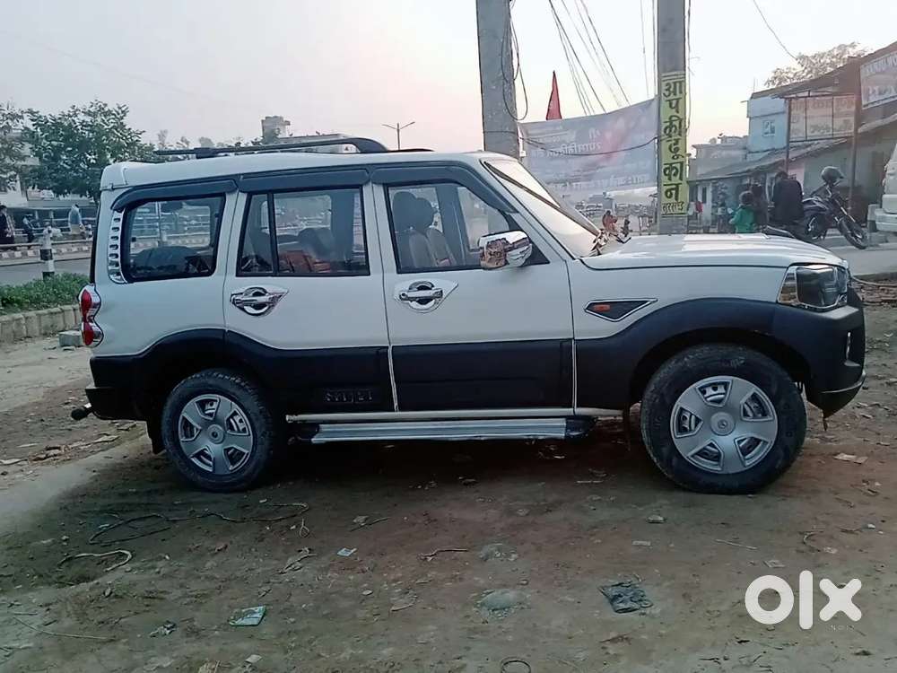 Mahindra Scorpio Diesel 2015