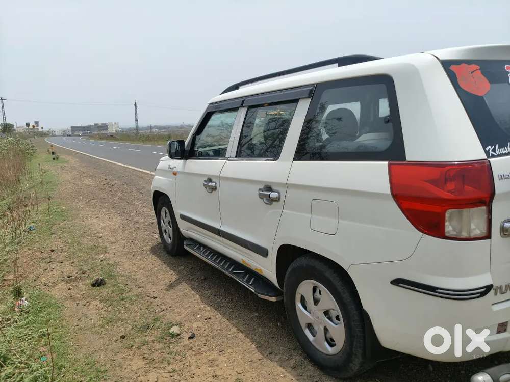 Mahindra Tuv 300 Plus