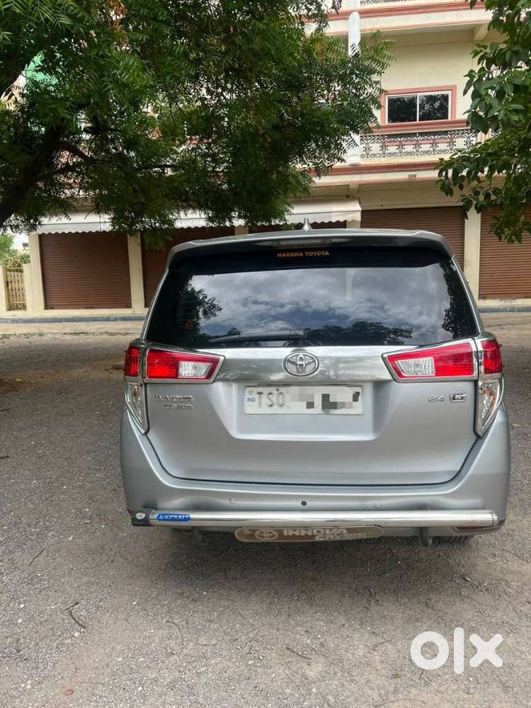 Toyota Innova Crysta 2.4 G Mt 7 Str, 2016, Diesel