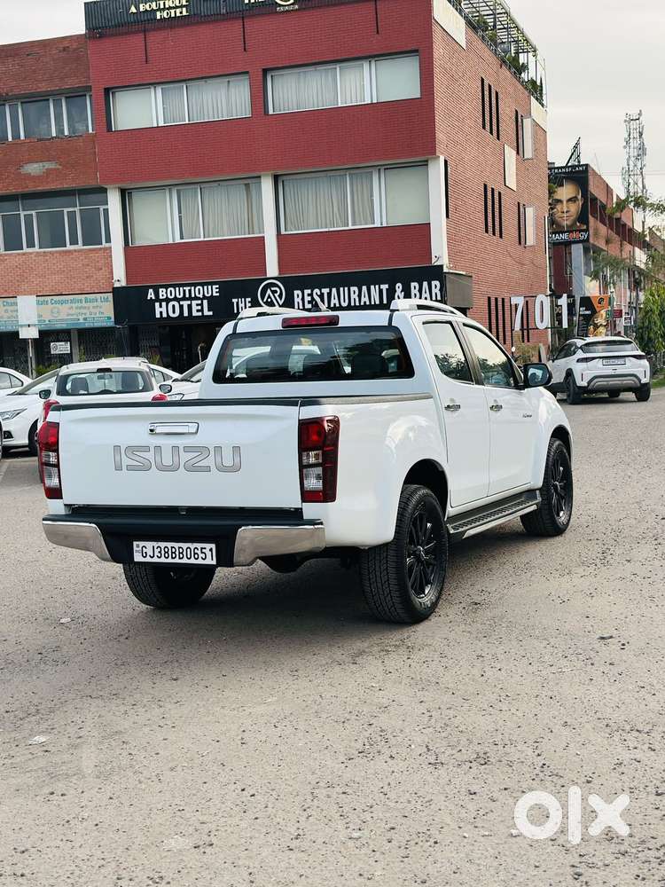 Isuzu D-max V-cross 4x4, 2020, Diesel