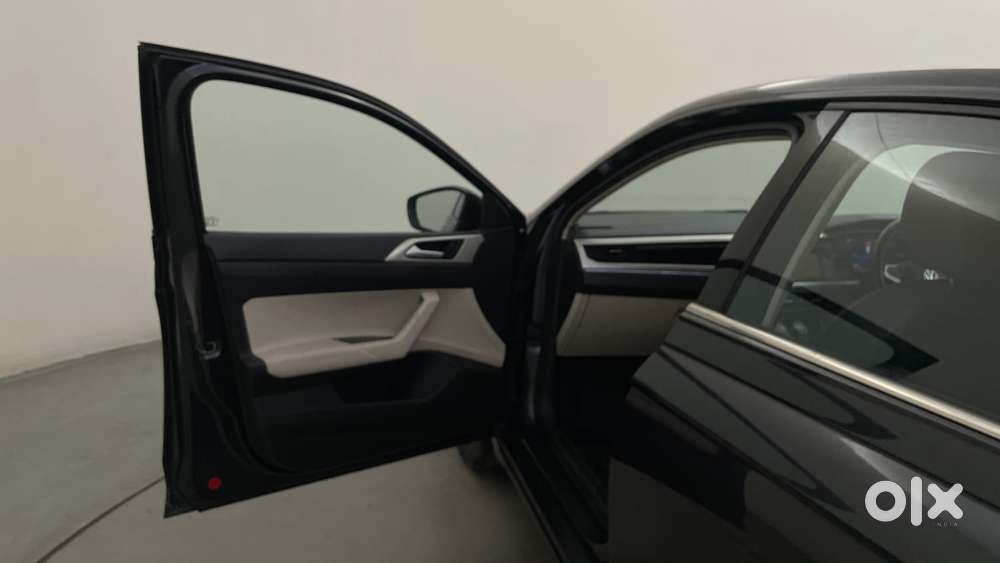 Volkswagen Virtus 1.0 Topline Tsi At, 2023, Petrol