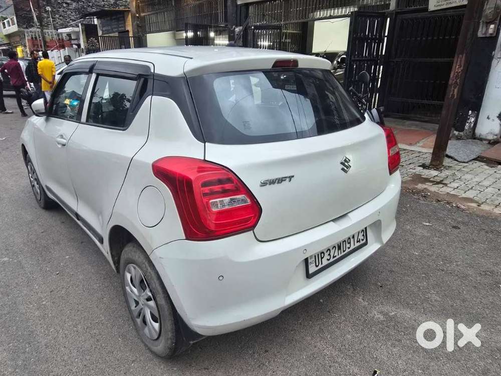 Maruti Suzuki Swift Vxi Optional, 2021, Petrol