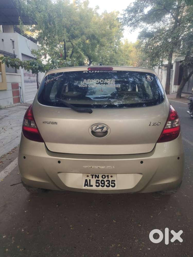 Hyundai I20 2009-2011 Asta, 2010, Petrol