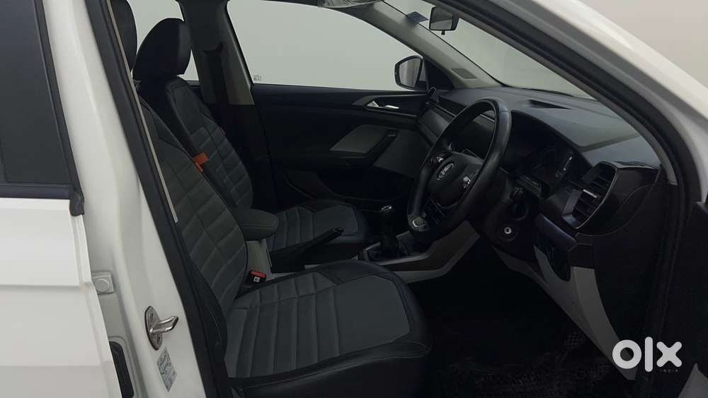 Skoda Kushaq Ambition 1.0l Tsi Mt, 2024, Petrol