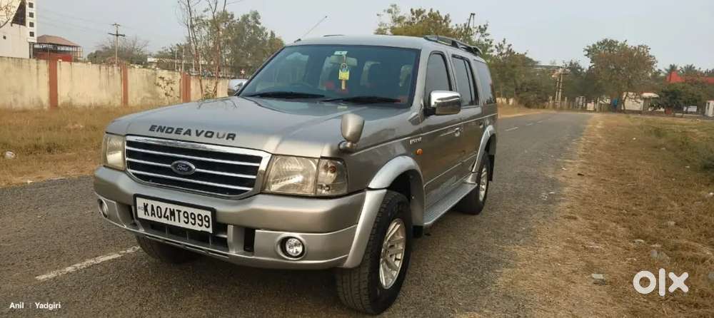 Ford Endeavour 2004