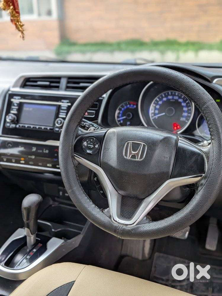 Honda Jazz V Automatic, 2017, Petrol