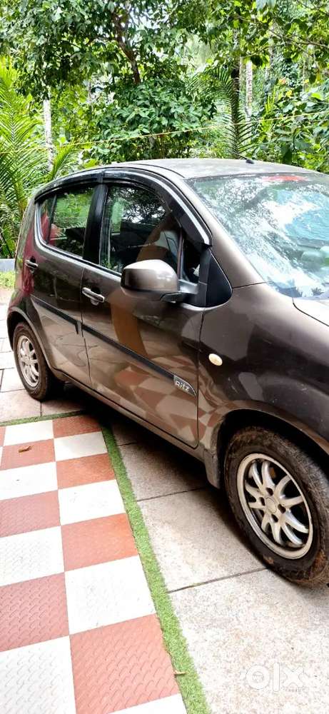 Maruti Suzuki Ritz 2011 Petrol 110000 Km Driven