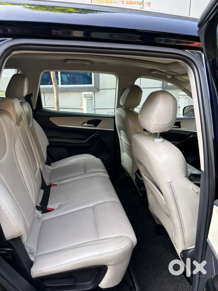 2023 Mahindra Xuv700 Diesel