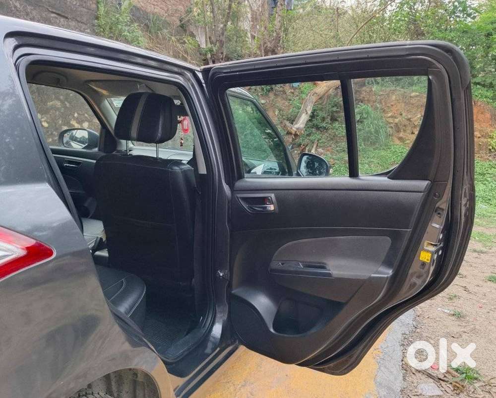 Maruti Suzuki Swift Vxi, 2016, Petrol