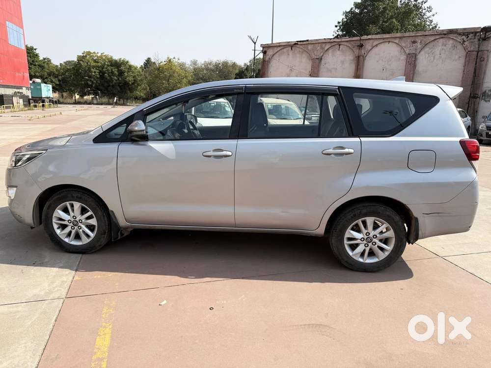 Toyota Innova Crysta, 2018