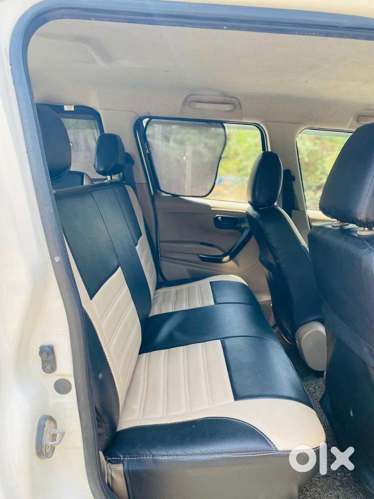 Mahindra Tuv 300 T4, 2018, Diesel